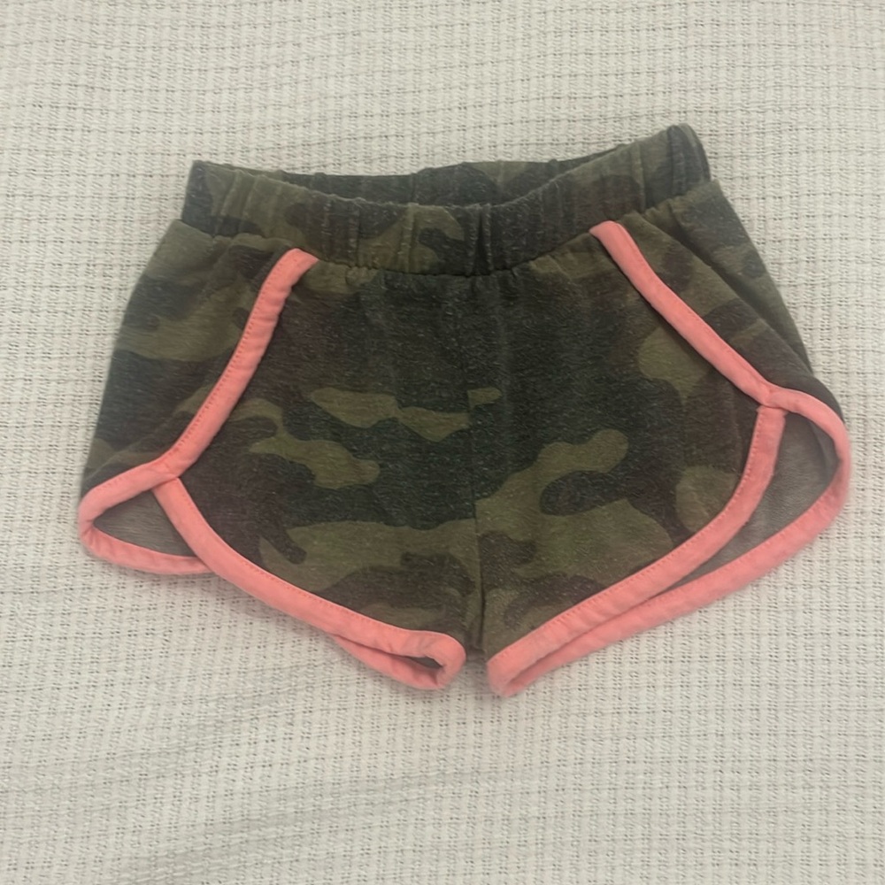 Joah Love camo print short with neon trim.